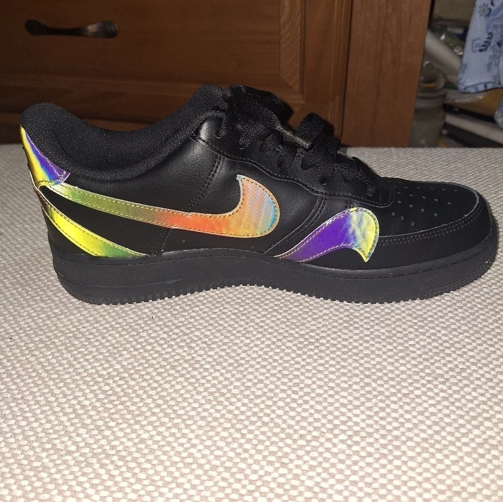 Nike Air Force 1 Low Top Misplaced Swoosh Black 2020 CK7214-001. Mens 9. EUC